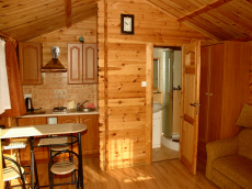 rekreačné stredisko stanové mestečko kemping celoročné vidiecke domy izby ubytovanie ubytovanie v Poľsku Baltské more Leba