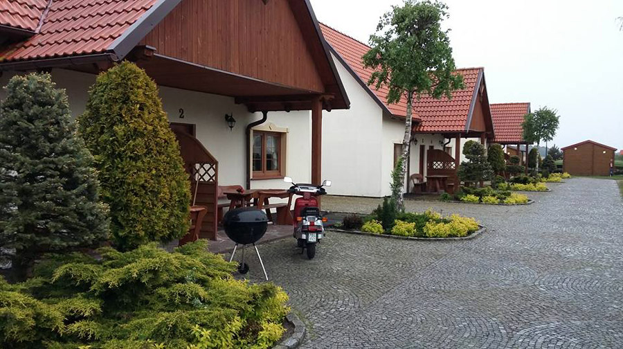 rekreačné stredisko stanové mestečko kemping celoročné vidiecke domy izby ubytovanie ubytovanie v Poľsku Baltské more Leba